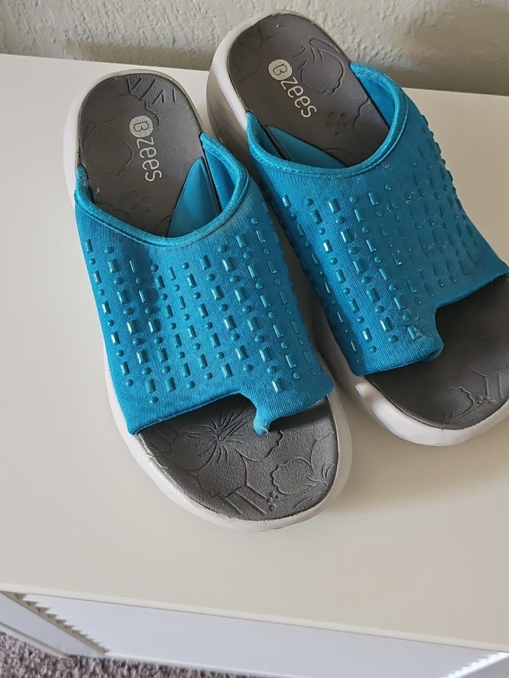 BZees Turquoise Slip-On Sandals